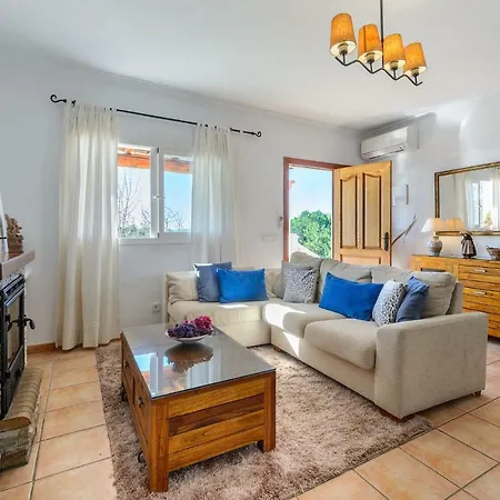 Ameler Villa *